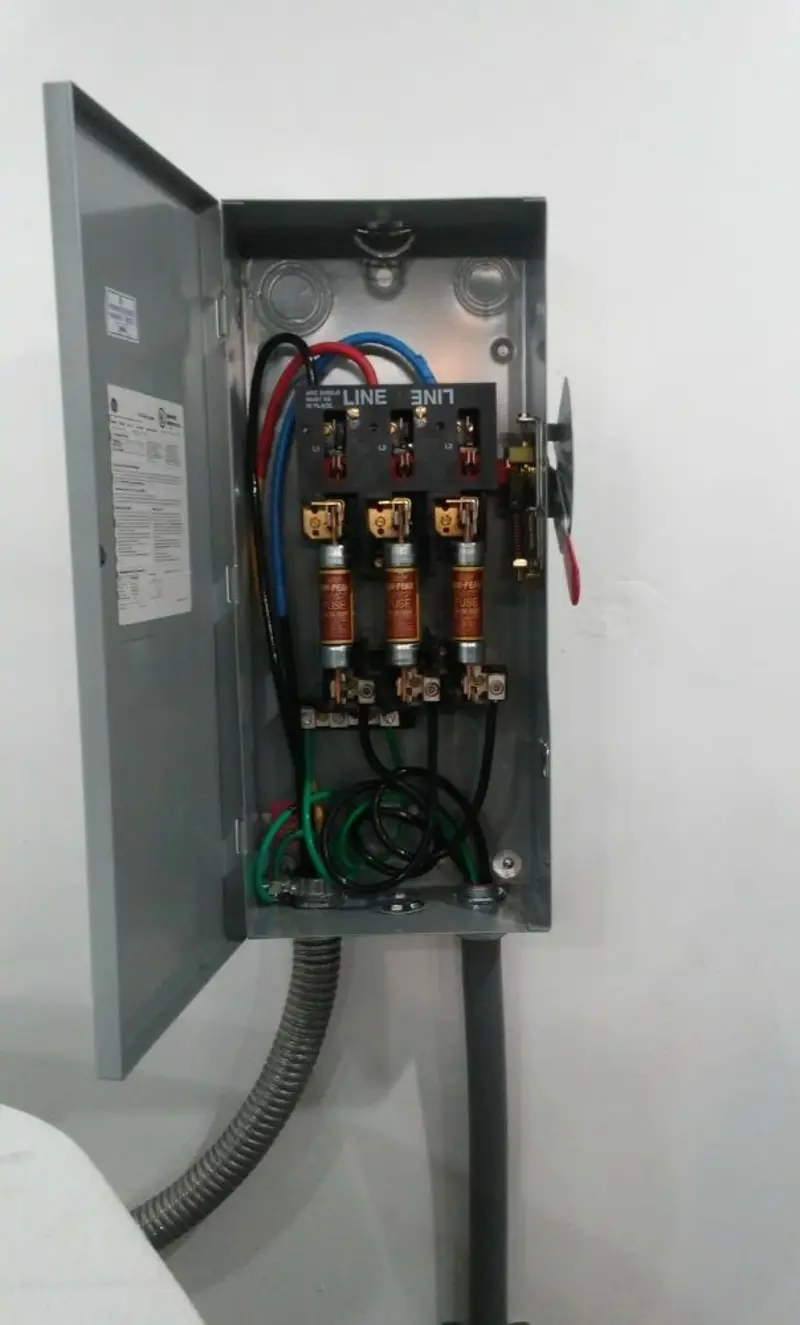 Three-phase disconnect switch installed for Electrical Wiring & Rewiring in Merriam